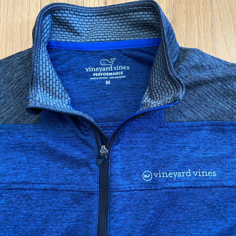 Vineyard Vines Navy Medium Performance Pullover